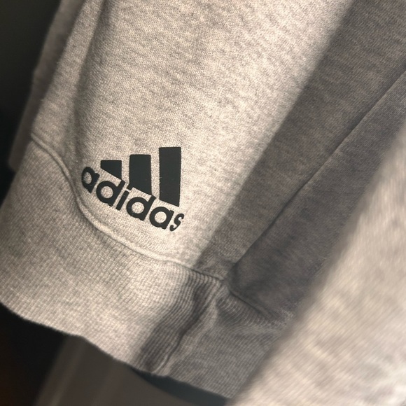 Adidas Women's Gray Sweatshirt pullover - Picture 9 of 10